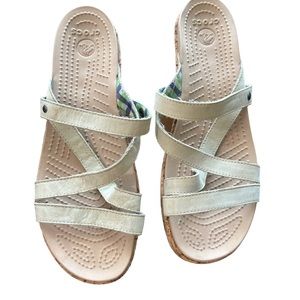 Crocs Leather Strapy Sandals Wedge Heels Sz 9